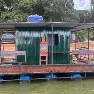 Casa Flutuante Sanhaço